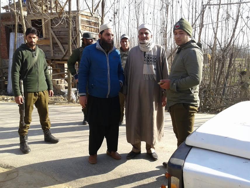 Senior leaders detained by police on way to Niana: Hurriyat (M)